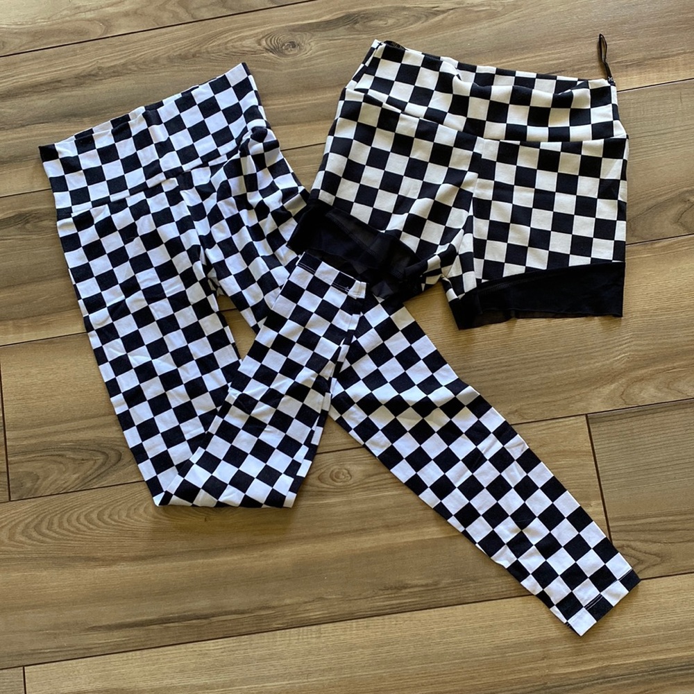 Checker Pattern Leggings & Shorts - M/L